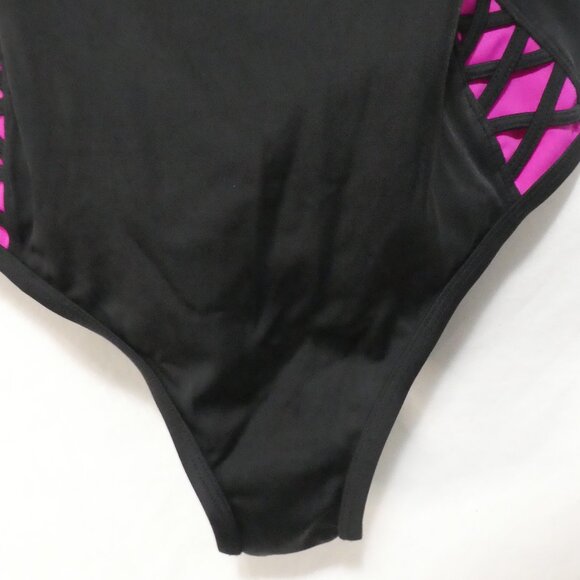 TORRID | size 2 | Black & Pink Lattice Peekaboo Push Up Demi Swimsuit One Piece - Picture 7 of 14